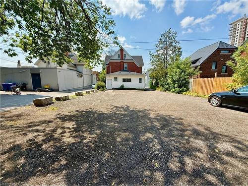 602 King Street E, Kitchener, ON 