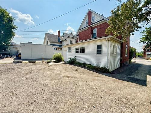 602 King Street E, Kitchener, ON 