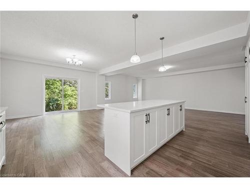 252 Otterbein Road, Kitchener, ON - Indoor