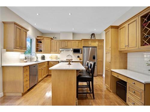 226 Hume Road, Puslinch, ON - Indoor Photo Showing Kitchen