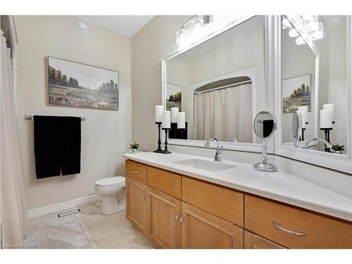 226 Hume Road, Puslinch, ON - Indoor Photo Showing Bathroom