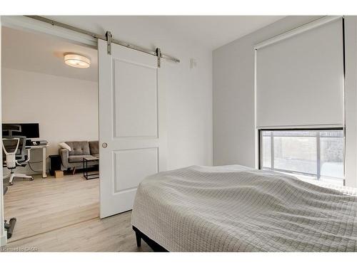 1803-181 King Street S, Waterloo, ON - Indoor Photo Showing Bedroom