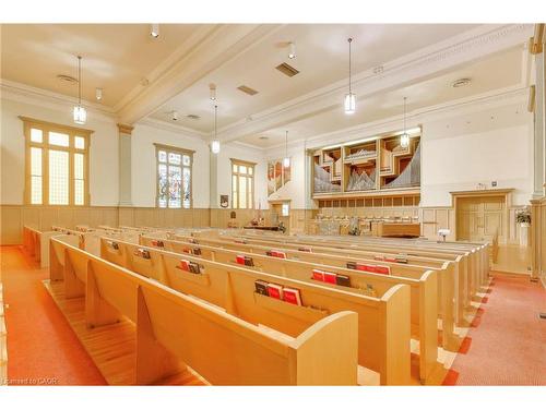 200 Main Street E, Hamilton, ON 