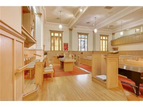 200 Main Street E, Hamilton, ON 