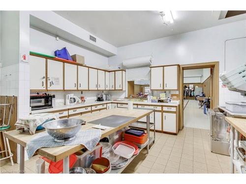 200 Main Street E, Hamilton, ON 