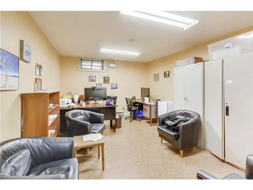 200 Main Street E, Hamilton, ON 