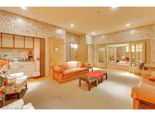 200 Main Street E, Hamilton, ON 