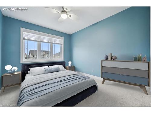 82 Couling Crescent, Guelph, ON - Indoor Photo Showing Bedroom