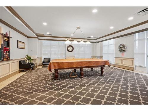 703-442 Maple Avenue S, Burlington, ON - Indoor Photo Showing Other Room