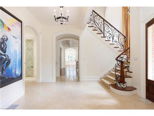 1081 Argyle Drive, Oakville, ON - Indoor Photo Showing Other Room