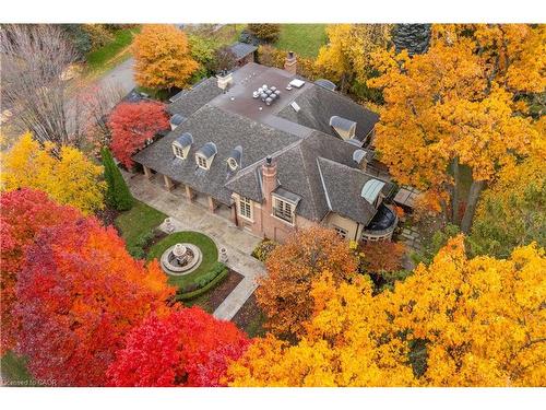 1081 Argyle Drive, Oakville, ON - Outdoor