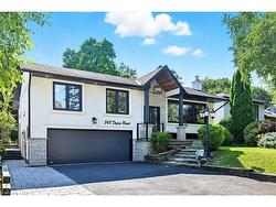 568 Dynes Road  Burlington, ON L7N 2V2