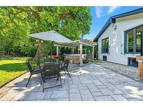 568 Dynes Road, Burlington, ON - Outdoor With Deck Patio Veranda