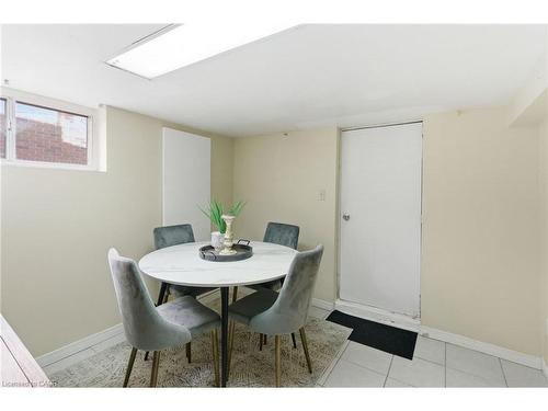 76 East 15Th Street, Hamilton, ON - Indoor Photo Showing Dining Room