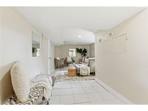 76 East 15Th Street, Hamilton, ON - Indoor