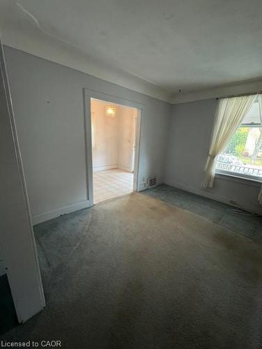 304 Park Street, Hamilton, ON - Indoor Photo Showing Other Room