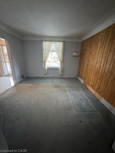 304 Park Street, Hamilton, ON - Indoor