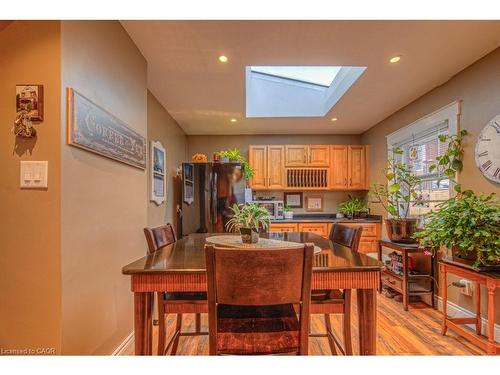 81 Beechwood Avenue, Hamilton, ON - Indoor Photo Showing Dining Room