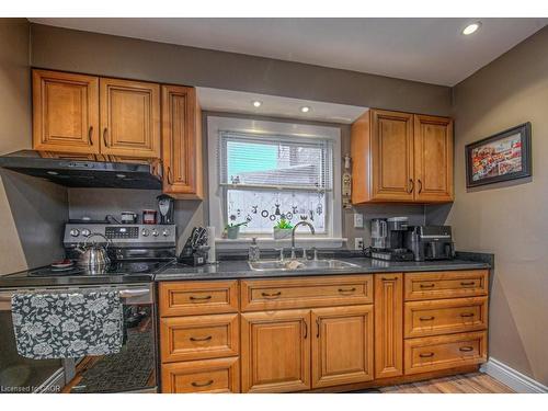 81 Beechwood Avenue, Hamilton, ON - Indoor Photo Showing Kitchen