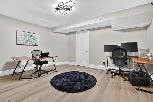 74 Green Mountain Road E, Stoney Creek, ON - Indoor Photo Showing Office