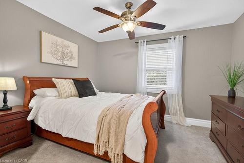 74 Green Mountain Road E, Stoney Creek, ON - Indoor Photo Showing Bedroom