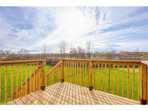 Upper-26 Willson Drive, Thorold, ON - Outdoor With Deck Patio Veranda