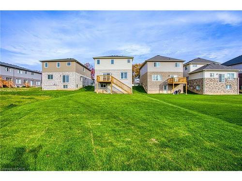 Upper-26 Willson Drive, Thorold, ON - Outdoor With Backyard With Exterior