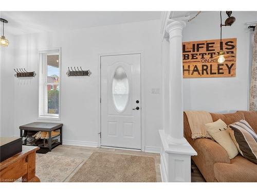 22 Griffith Street, Welland, ON - Indoor Photo Showing Other Room