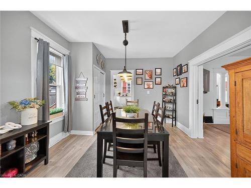 22 Griffith Street, Welland, ON - Indoor Photo Showing Dining Room
