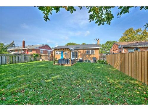 2214 Prospect Street, Burlington, ON - Outdoor With Backyard