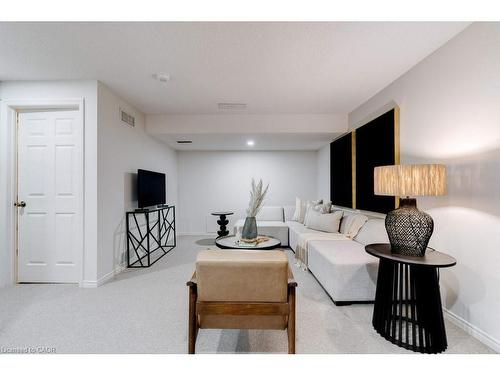 4-1509 Upper Middle Road, Burlington, ON - Indoor