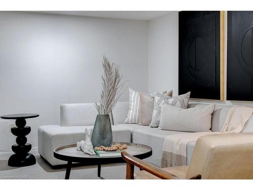 4-1509 Upper Middle Road, Burlington, ON - Indoor