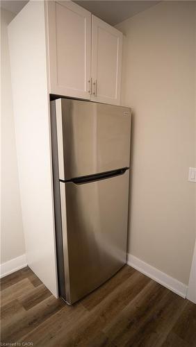 5-237 Hellems Avenue, Welland, ON - Indoor Photo Showing Kitchen