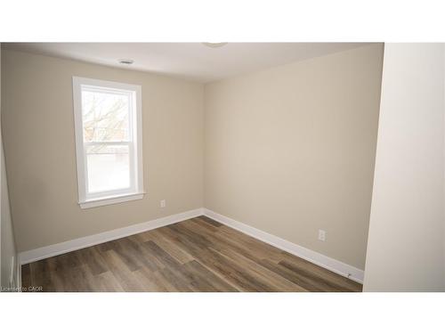 5-237 Hellems Avenue, Welland, ON - Indoor Photo Showing Other Room