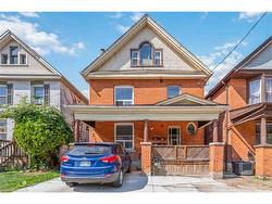 2-110 Myrtle Avenue  Hamilton, ON L8M 2G2