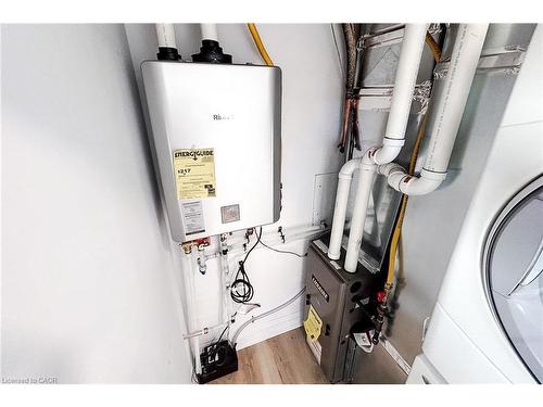 654 West 5Th Street, Hamilton, ON - Indoor Photo Showing Basement