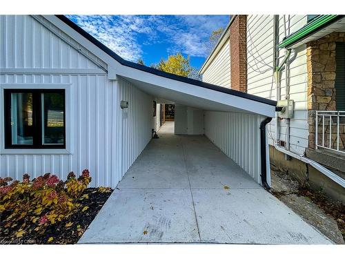 654 West 5Th Street, Hamilton, ON - Outdoor With Exterior