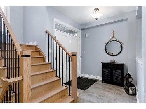 2472 Chaplin Road, Oakville, ON - Indoor Photo Showing Other Room