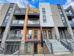 64-261 Woodbine Avenue  Kitchener, ON N2R 0S7