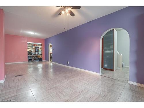 980 King Street E, Hamilton, ON - Indoor Photo Showing Other Room