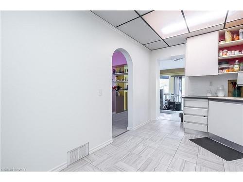 980 King Street E, Hamilton, ON - Indoor