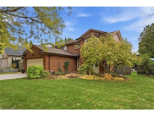 668 Tomahawk Crescent, Ancaster, ON - Outdoor