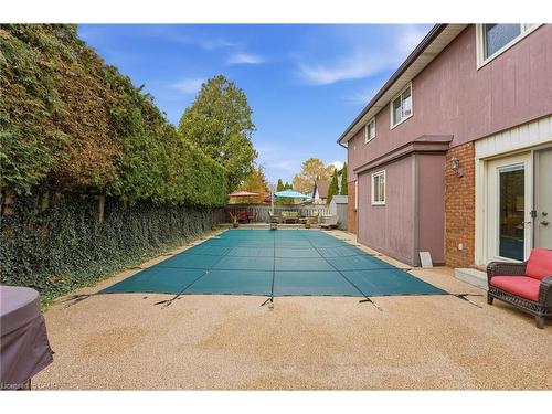 668 Tomahawk Crescent, Ancaster, ON - Outdoor With In Ground Pool