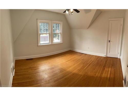 111 Ottawa Street, Hamilton, ON - Indoor Photo Showing Other Room