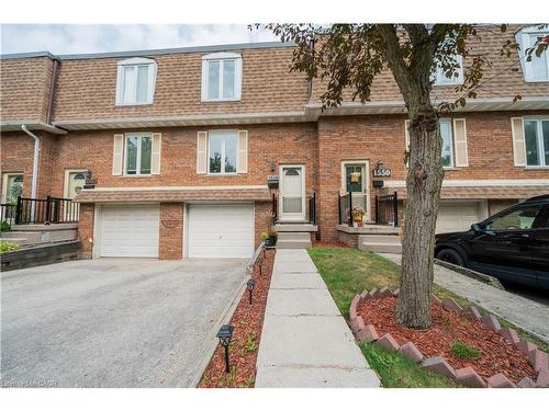1548 Westminster Place, Burlington, ON - Outdoor With Facade