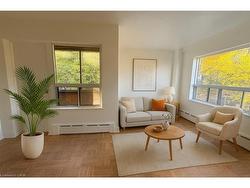 401-325A James Street S Hamilton, ON L8P 3B7