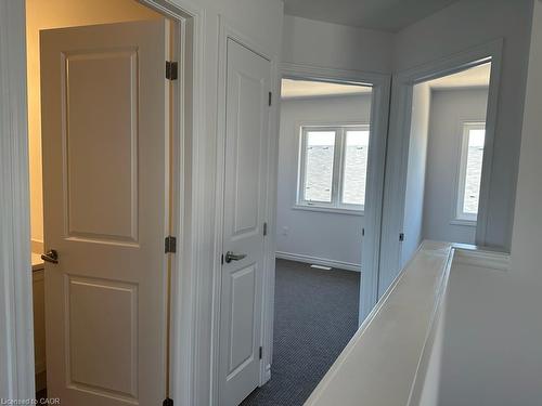 48-461 Blackburn Drive, Brantford, ON - Indoor Photo Showing Other Room