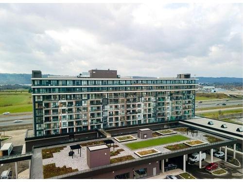 810-560 North Service Road, Grimsby, ON - Outdoor With View
