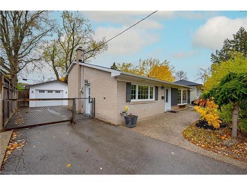 5433 Spruce Avenue, Burlington, ON - Outdoor