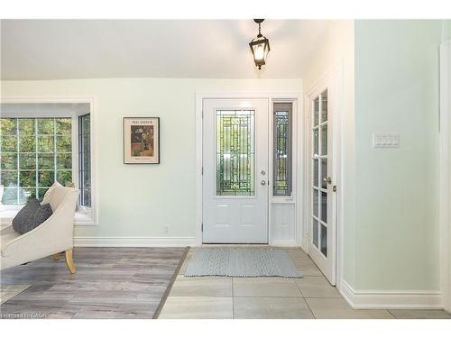 5433 Spruce Avenue, Burlington, ON - Indoor Photo Showing Other Room